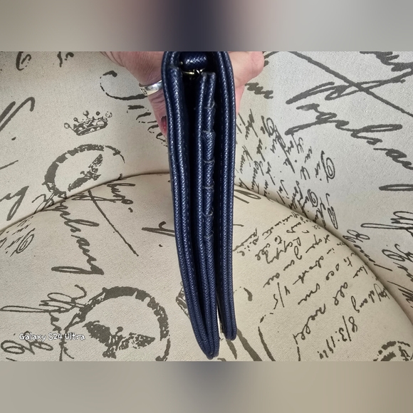 Merona Clutch/shoulder Evening Bag/Wallet with Gold Chain Strap in EUC - Picture 4 of 13